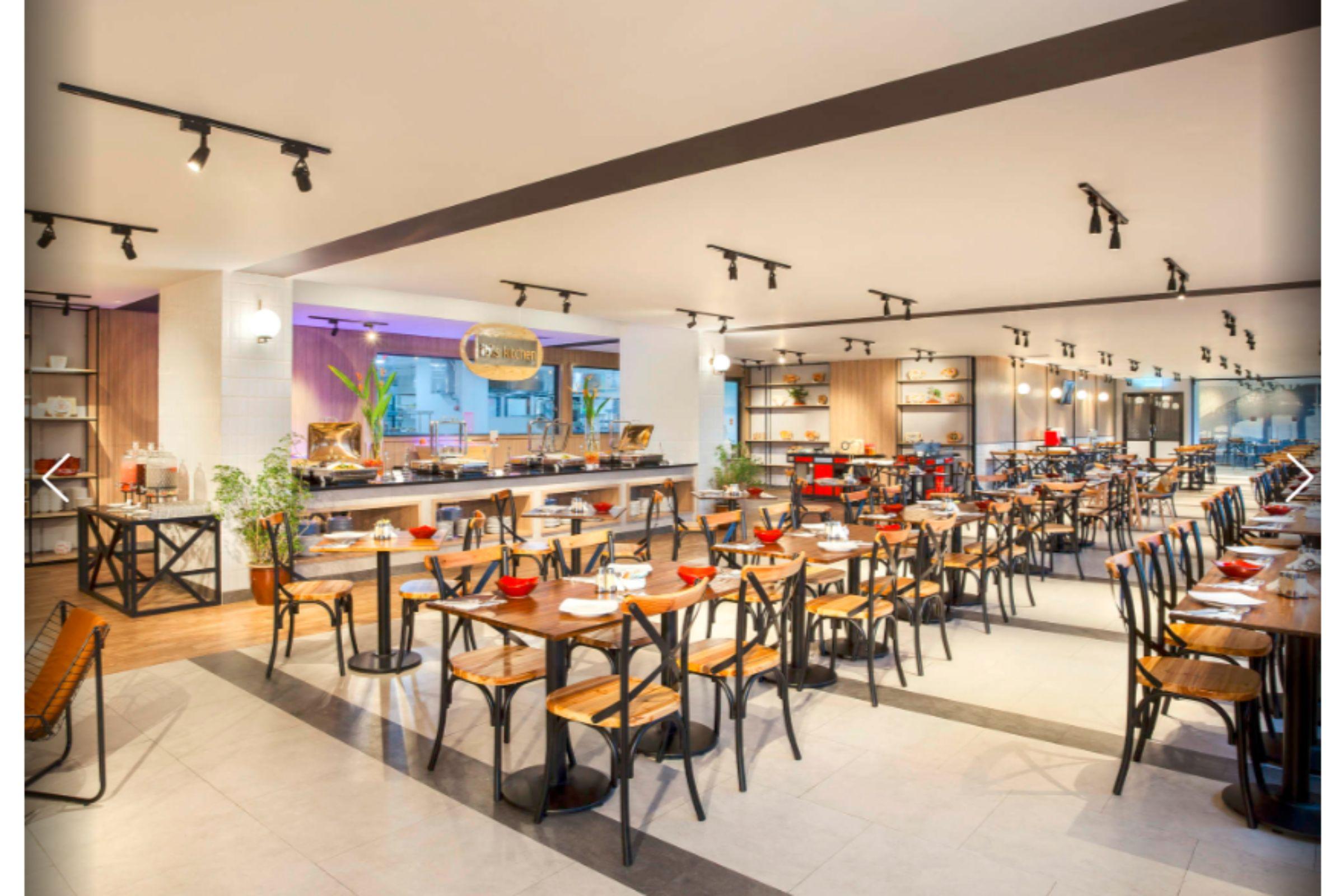 Ibis Pontianak City Center Zewnętrze zdjęcie