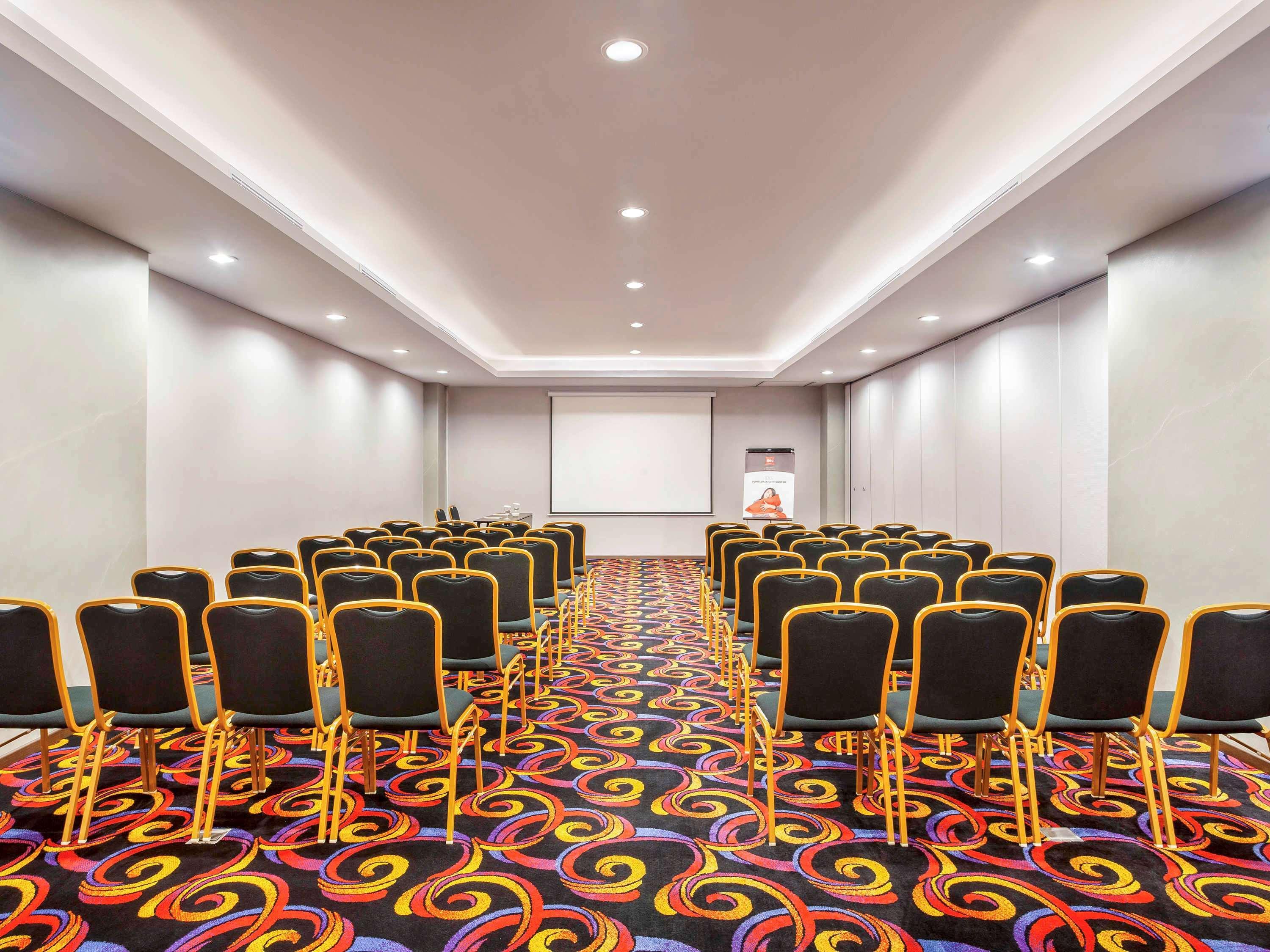 Ibis Pontianak City Center Zewnętrze zdjęcie