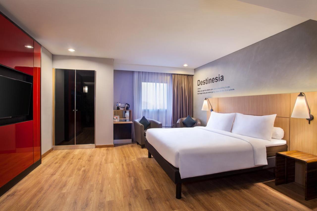 Ibis Pontianak City Center Zewnętrze zdjęcie