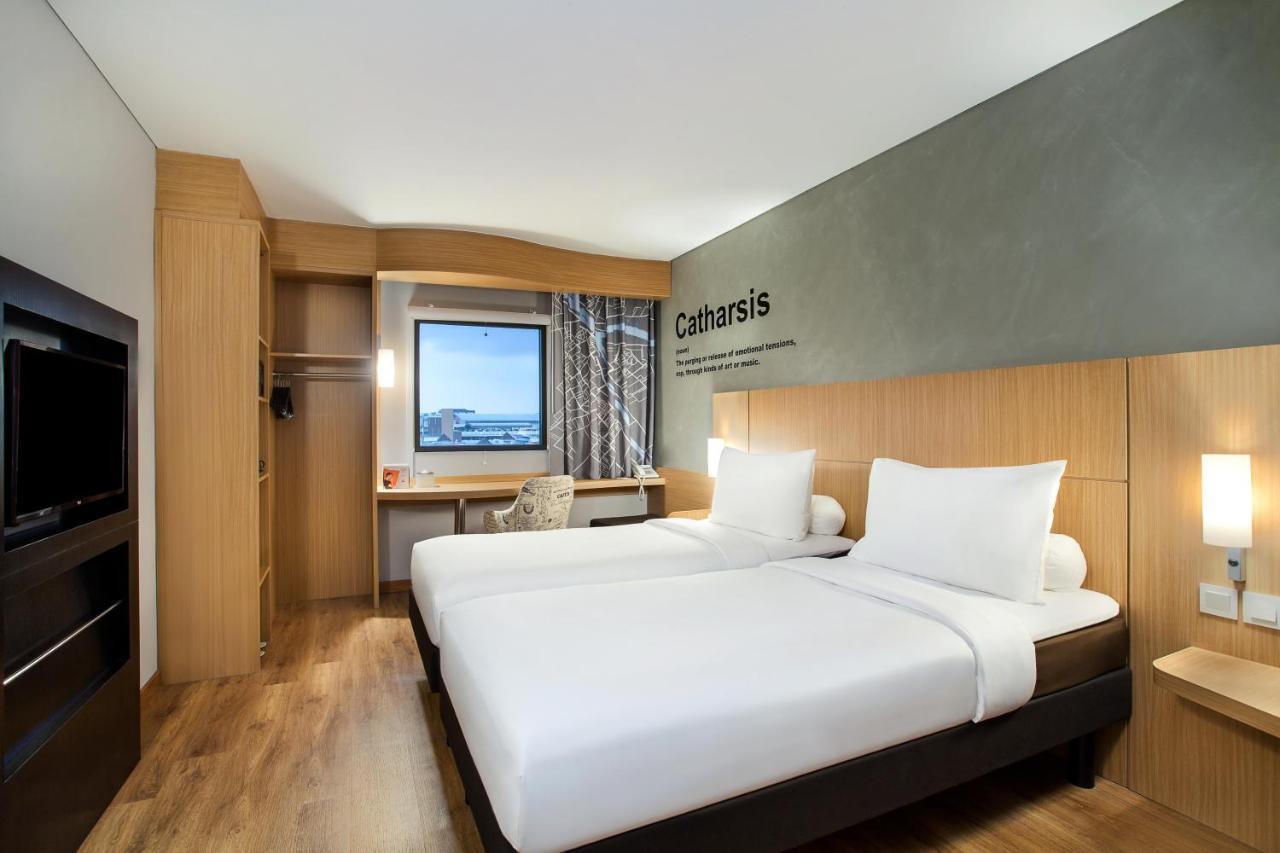 Ibis Pontianak City Center Zewnętrze zdjęcie